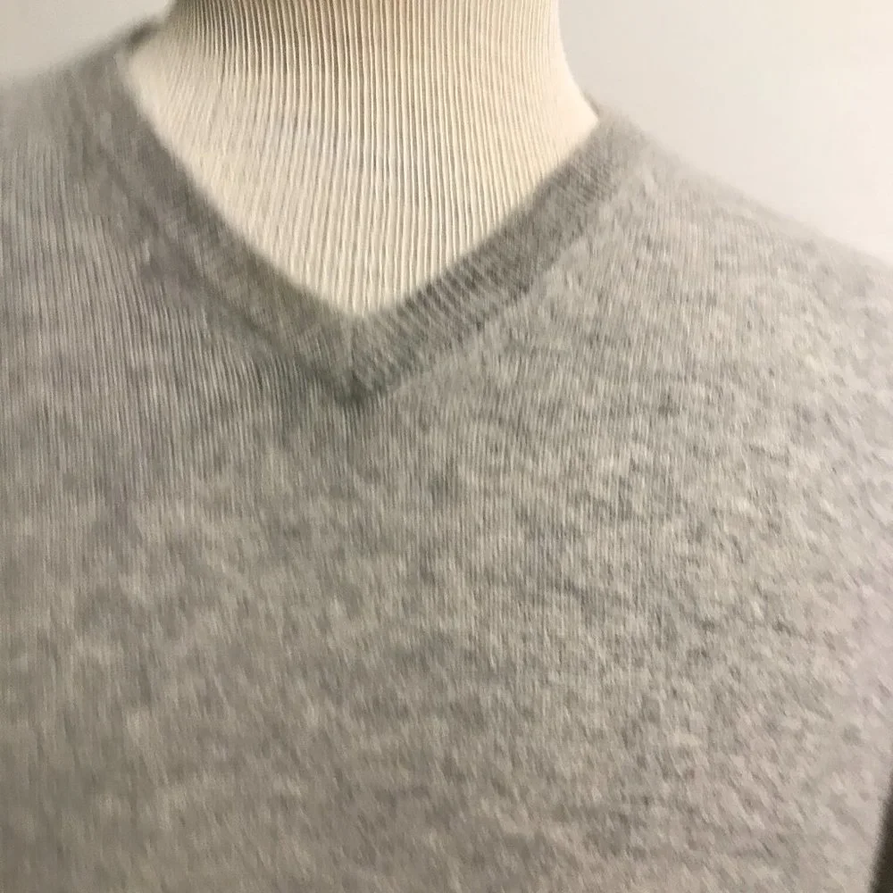 J Crew gray heather v neck cashmere sweater M classic